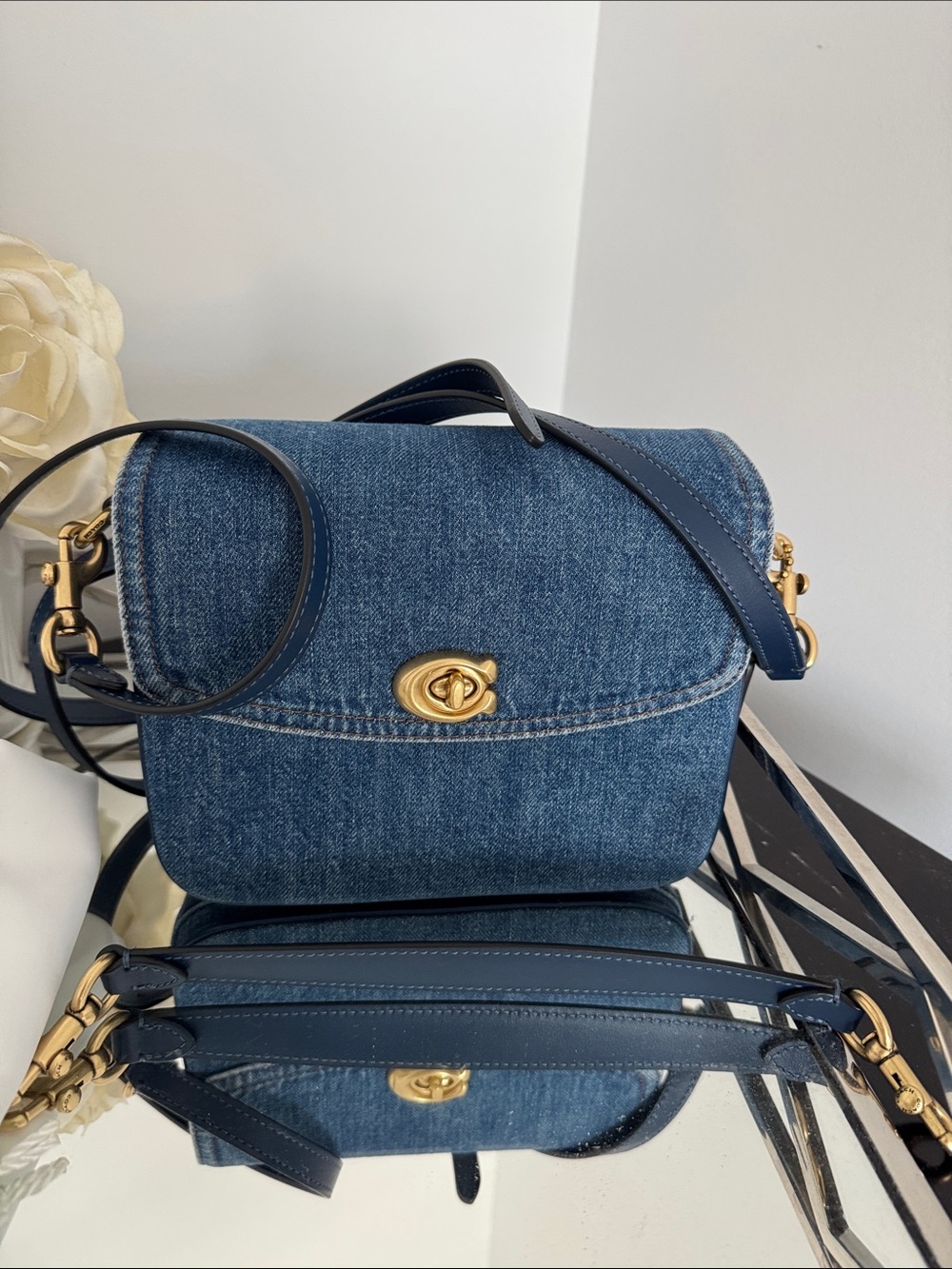 Coach denim Cassie hobo crossbody bag EUC monogrammed tag
